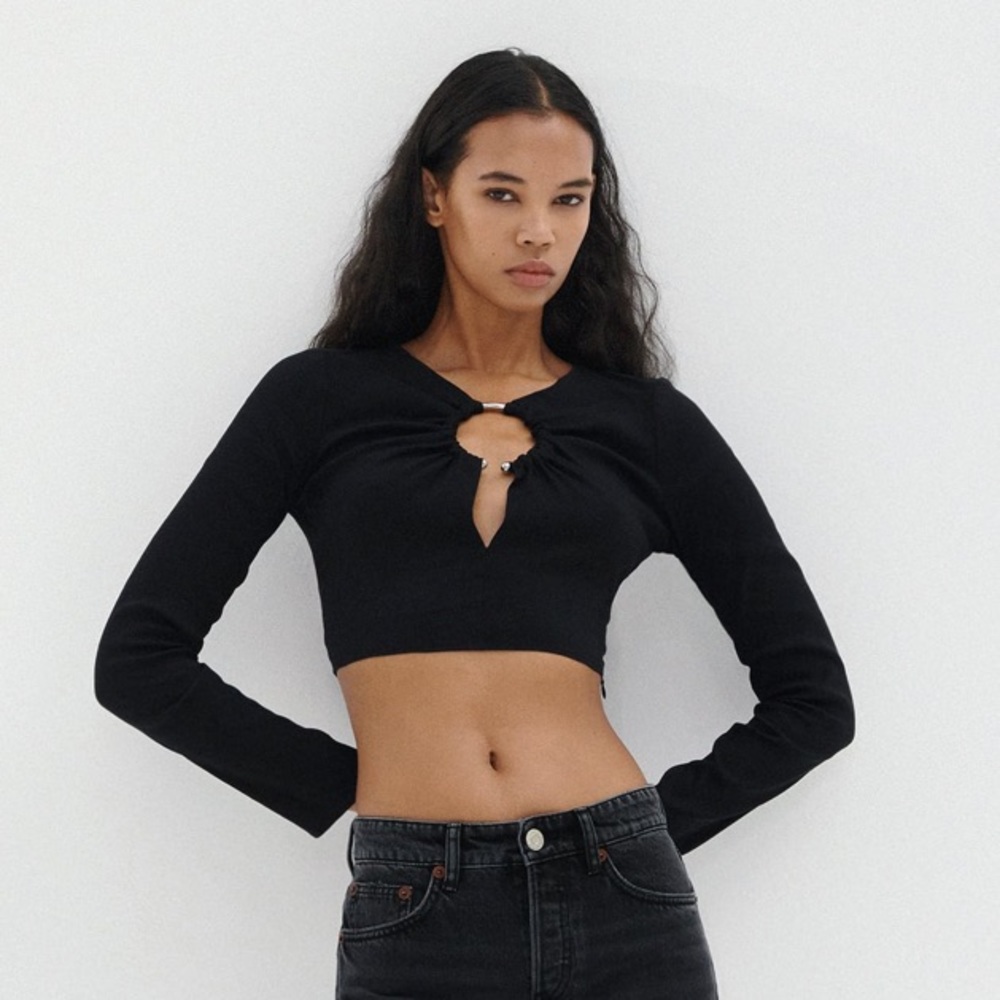Brand new Zara top!